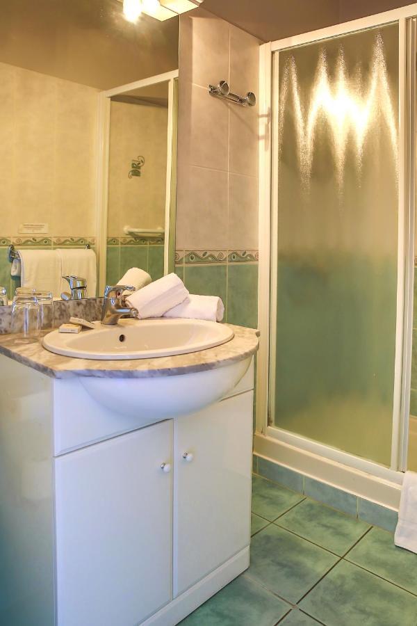 L'Oustal Del Barry Hotell Najac Exteriör bild