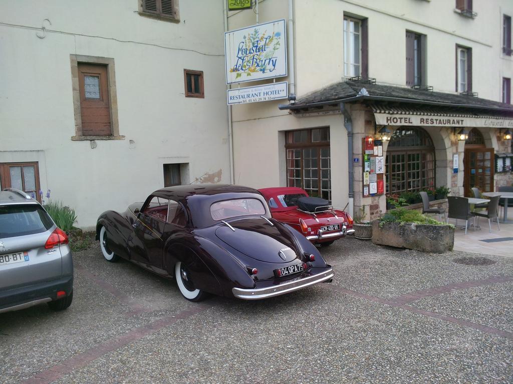 L'Oustal Del Barry Hotell Najac Exteriör bild