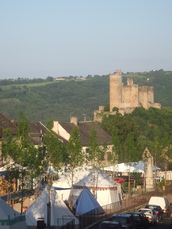 L'Oustal Del Barry Hotell Najac Exteriör bild