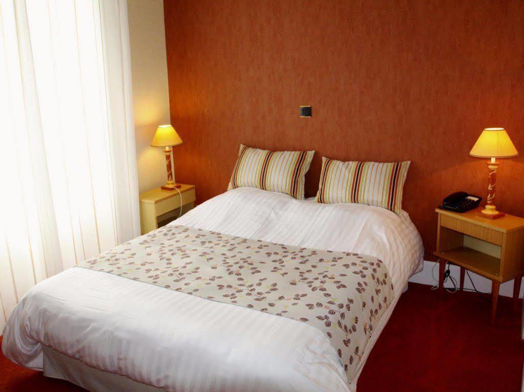 L'Oustal Del Barry Hotell Najac Exteriör bild